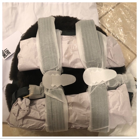 LOVE MOSCHINO FAUX FUR BACKPACK - Picture 7 of 7